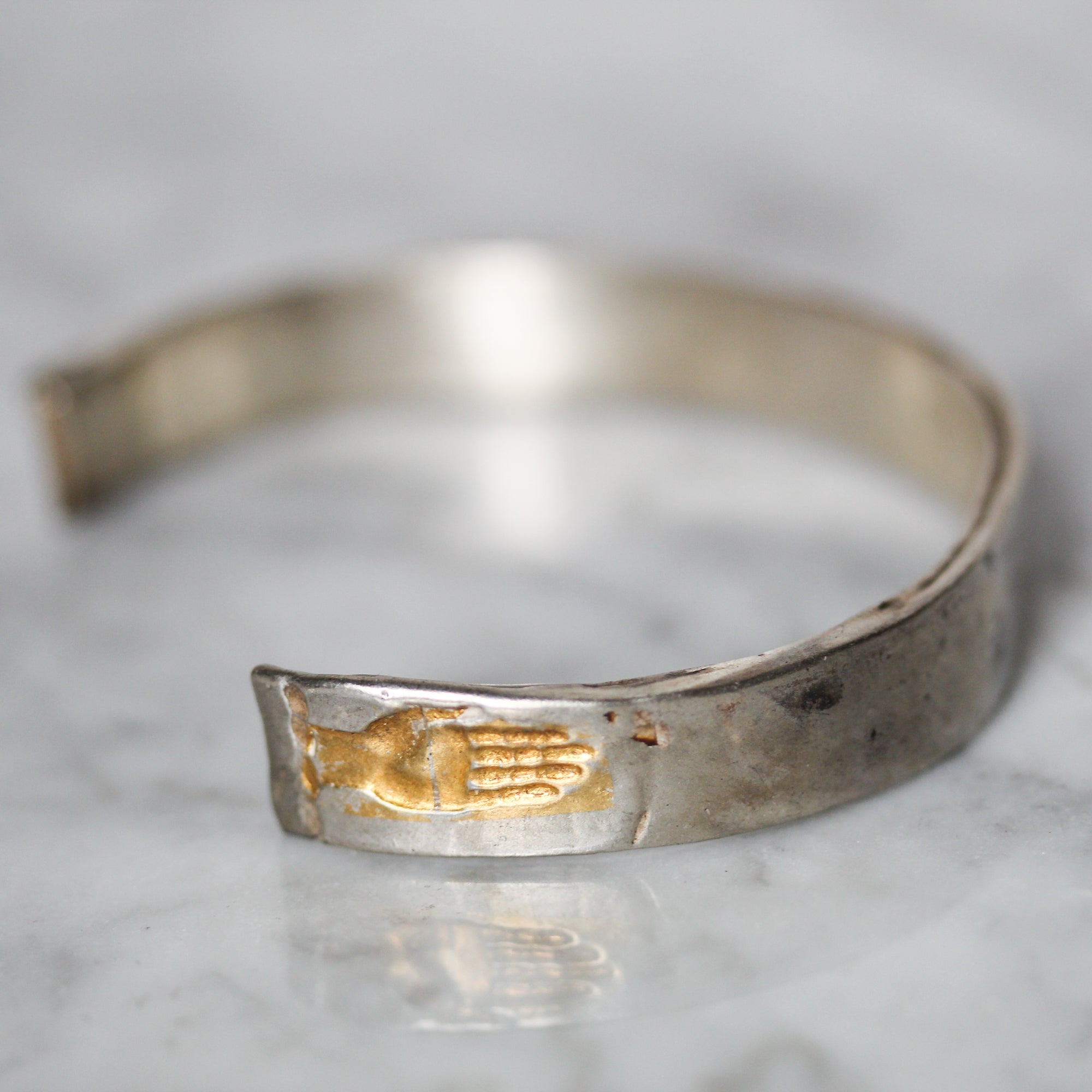 Illuminated Hand Thick Cuff - Machinations