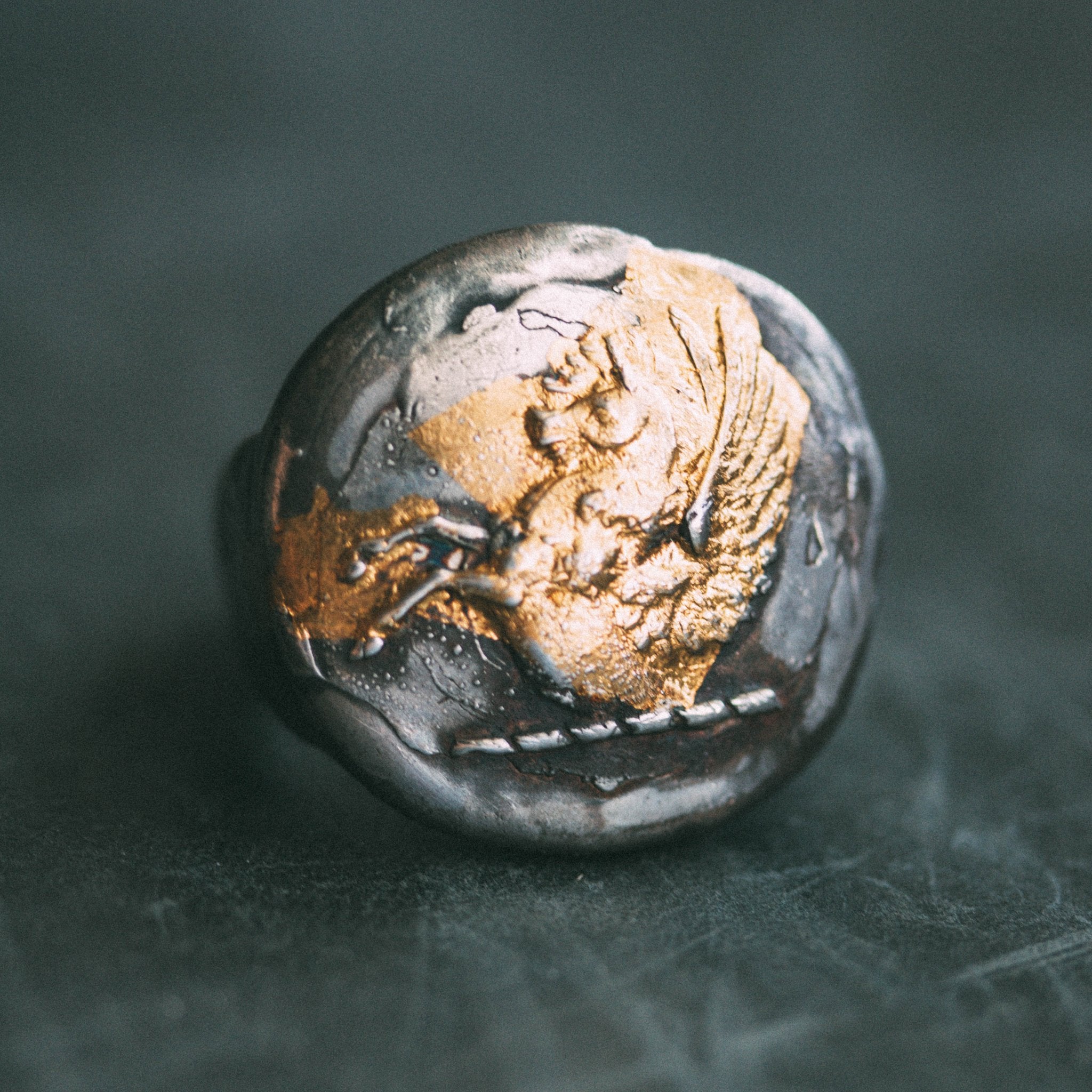 Pegasus Round Signet Ring - Machinations