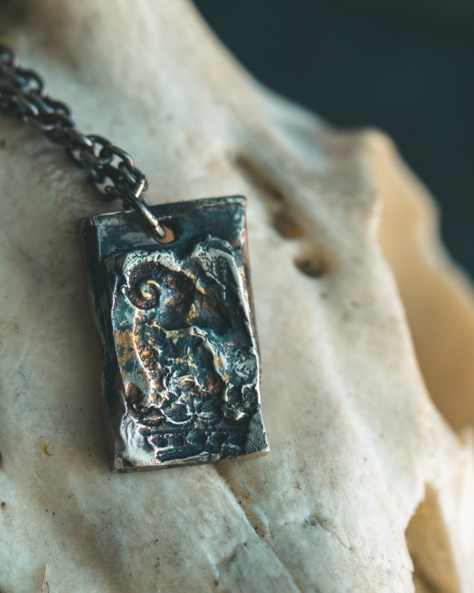 Ram's Head Crown Pendant: A Symbol of Strength and Authority - Machinations