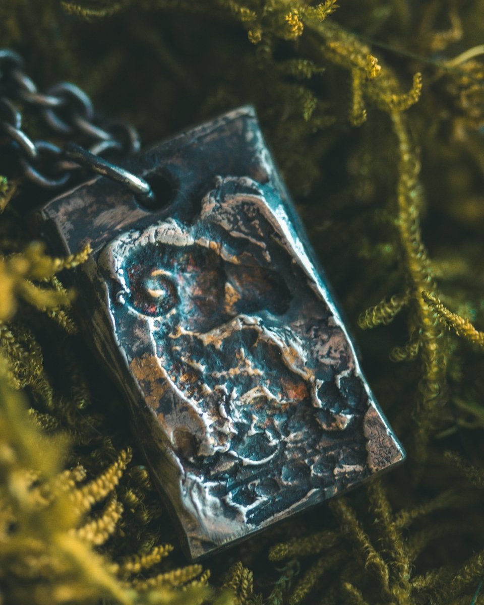 Ram's Head Crown Pendant: A Symbol of Strength and Authority - Machinations