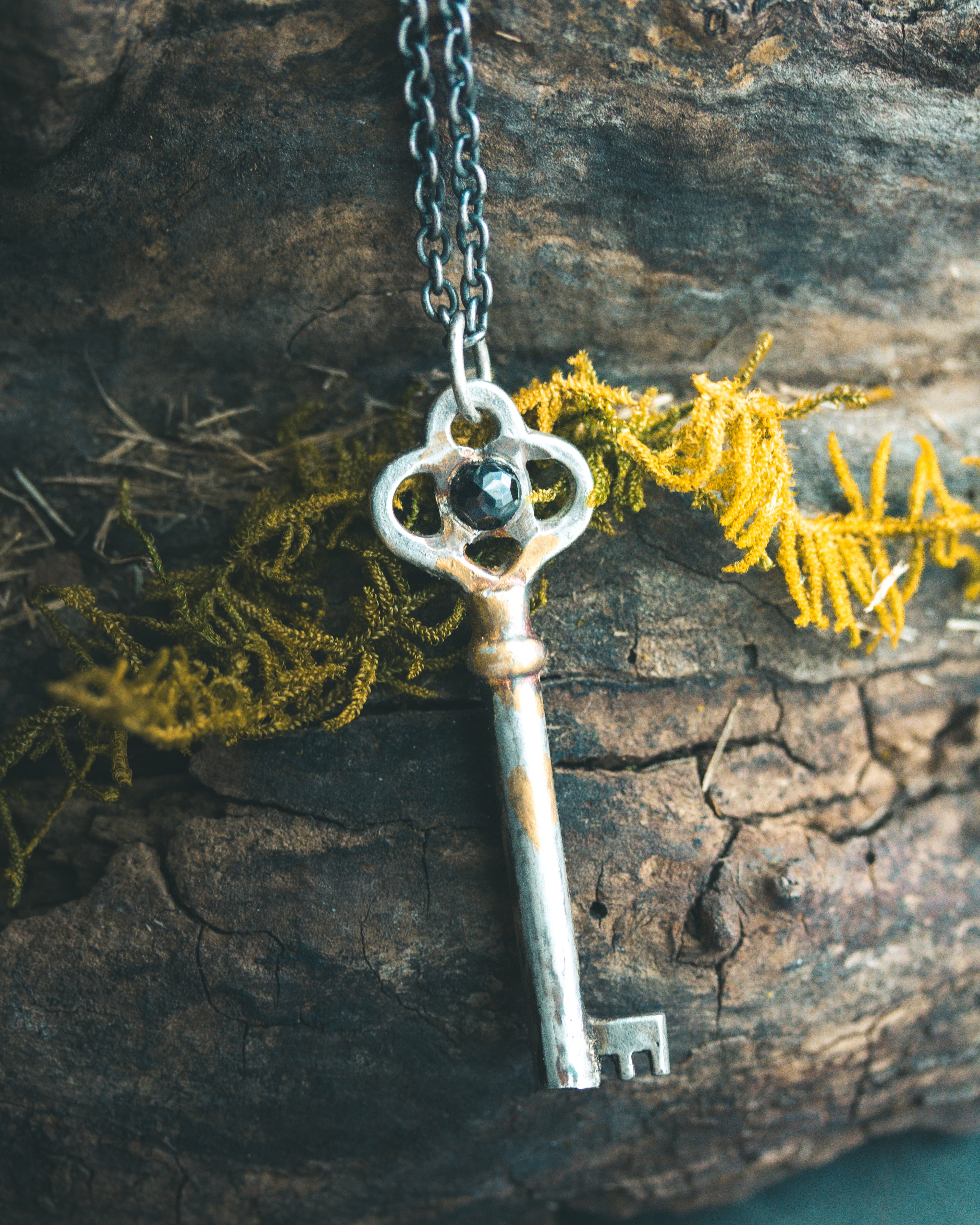 Hekate's Key Pendant with Black Spinel – A Talisman of Protection, Shadow Work, and Inner Power