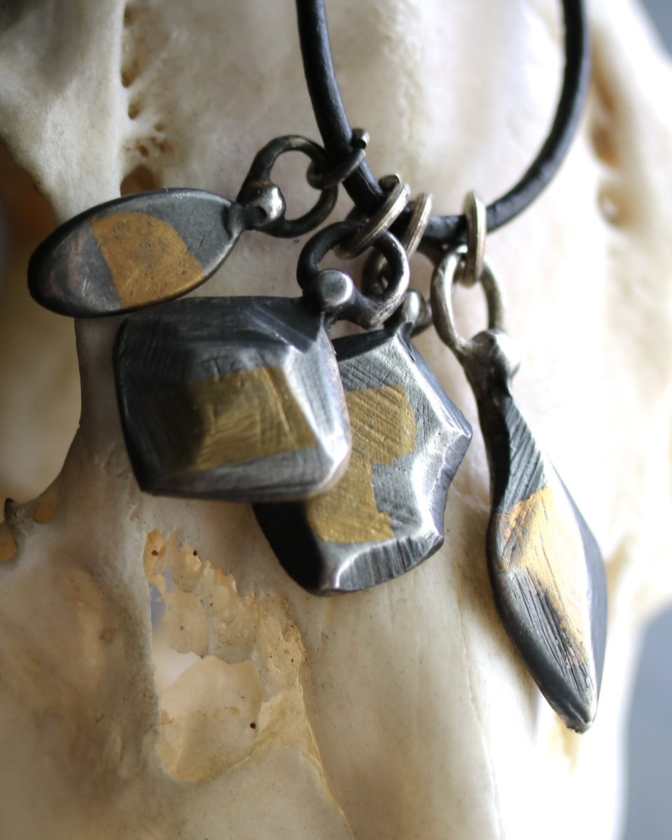 Ancient Echoes Amulet Shield - Machinations