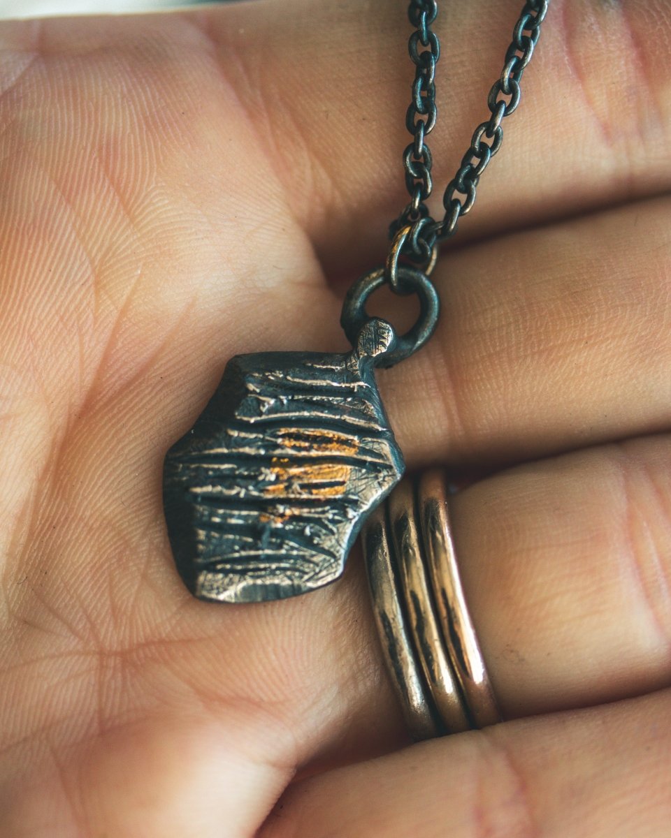 Ancient Echoes Collection: Timeless Amulet with Slashing Cut Mark Design – Handcrafted in Sterling Silver and 23.5K Gold - Machinations