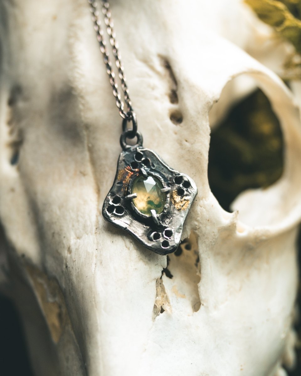 Beyond the Vale Amulets: Grossular Garnet – A Talisman of Abundance and Manifestation - Machinations