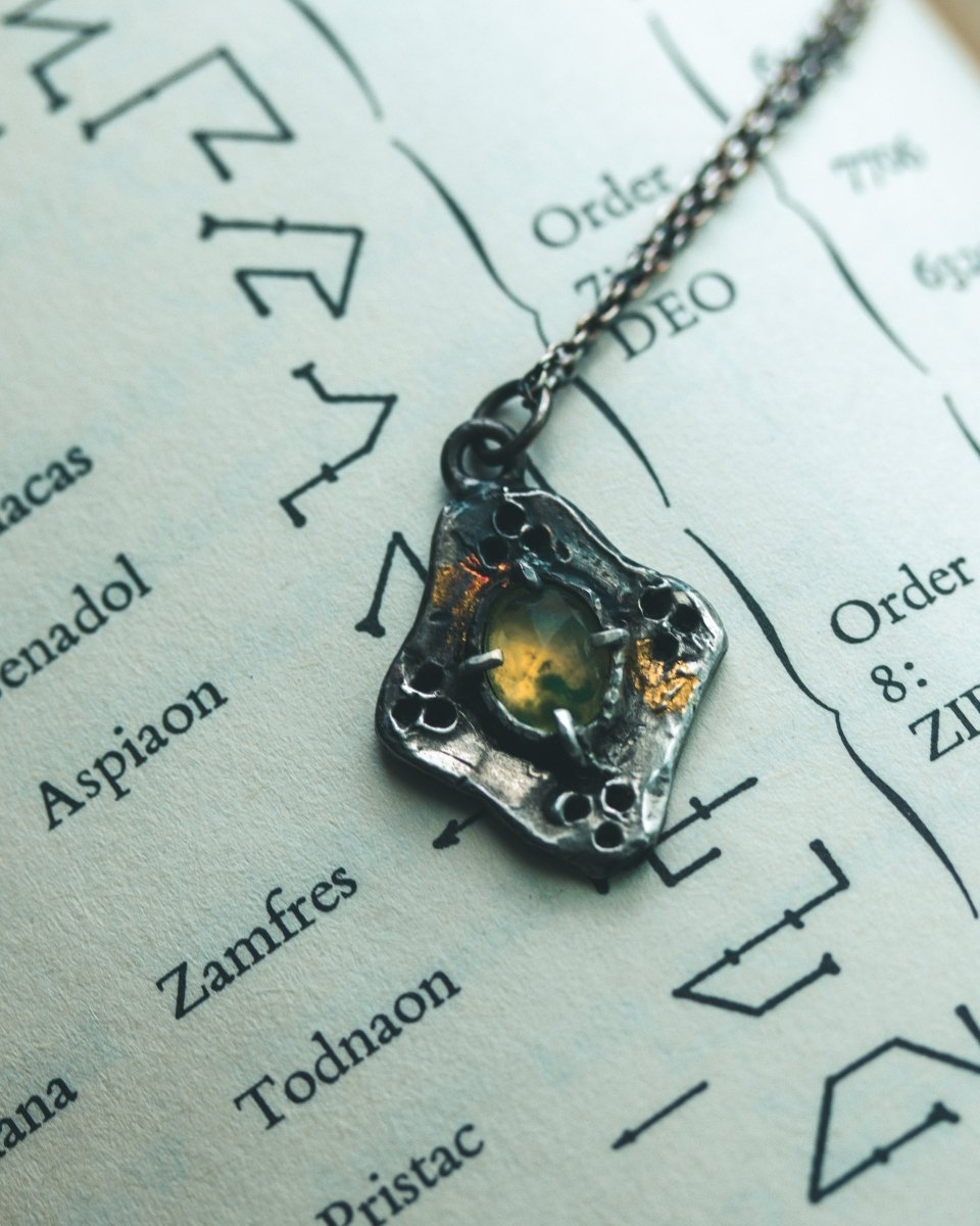 Beyond the Vale Amulets: Grossular Garnet – A Talisman of Abundance and Manifestation - Machinations