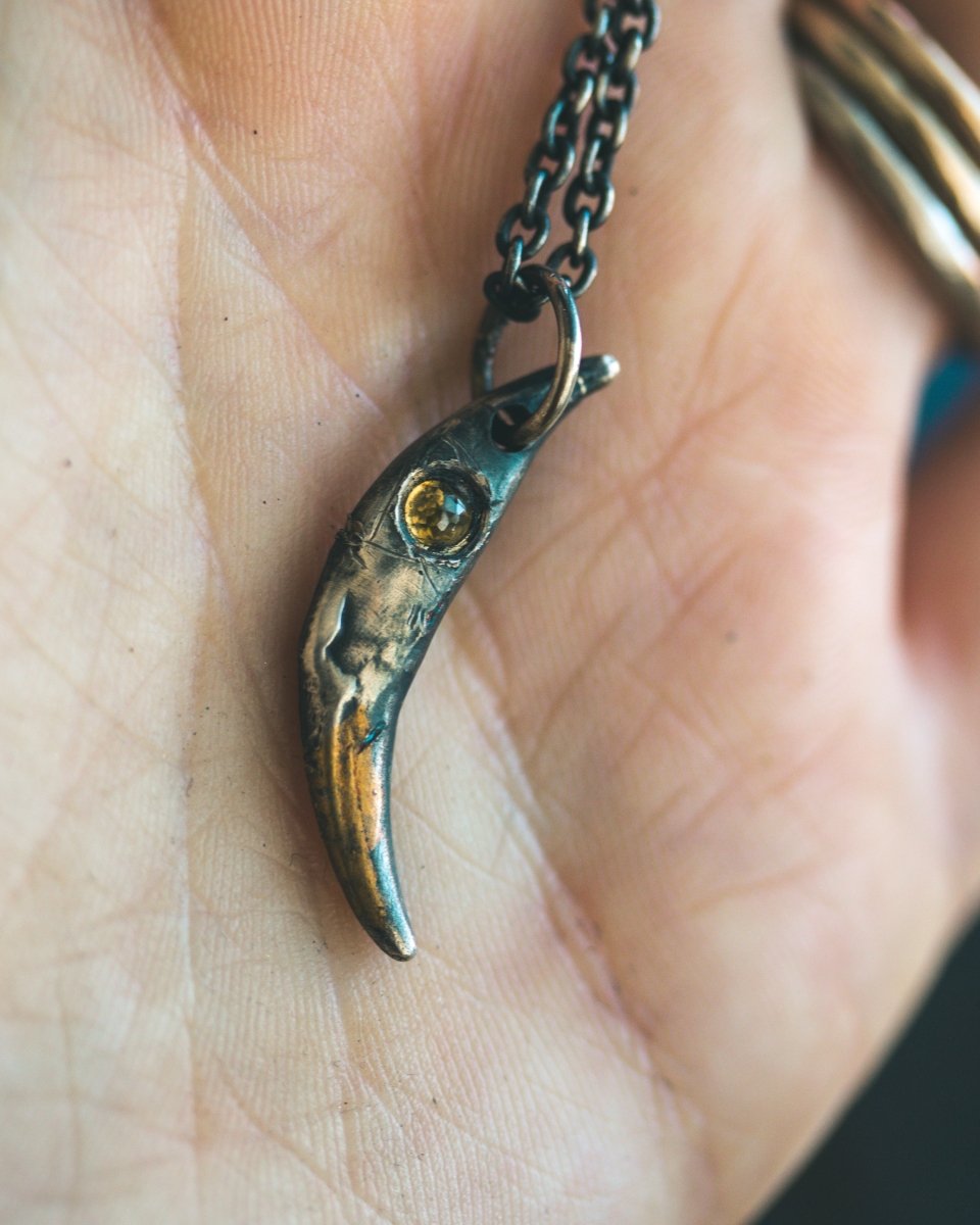 Fox Fang Pendant with Rose - Cut Sphene: A Symbol of Cunning, Clarity, and Transformation - Machinations