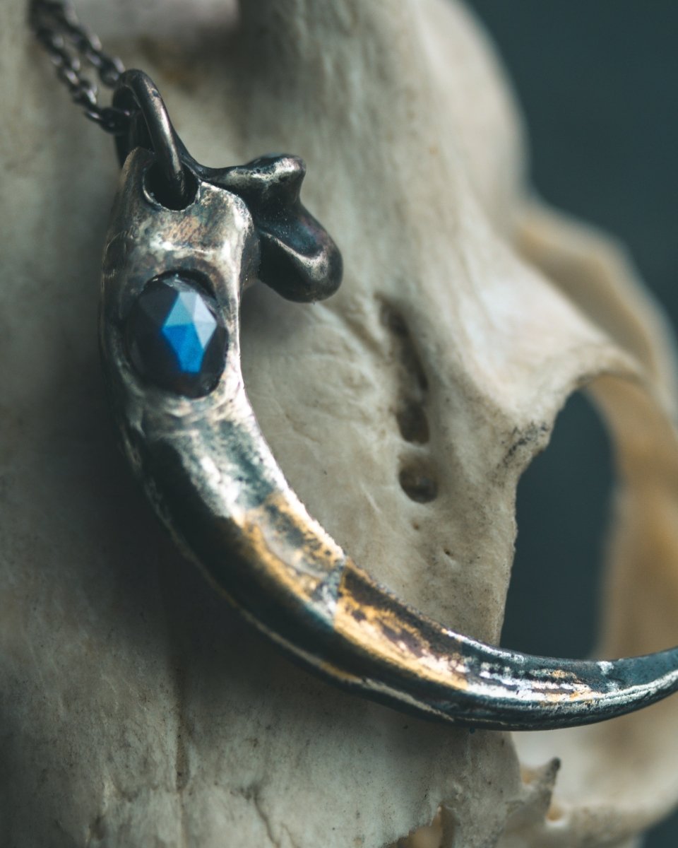 Golden Eagle Talon Pendant | Sterling Silver | 23.5K Gold | Black Labradorite (Spectrolite) - Machinations