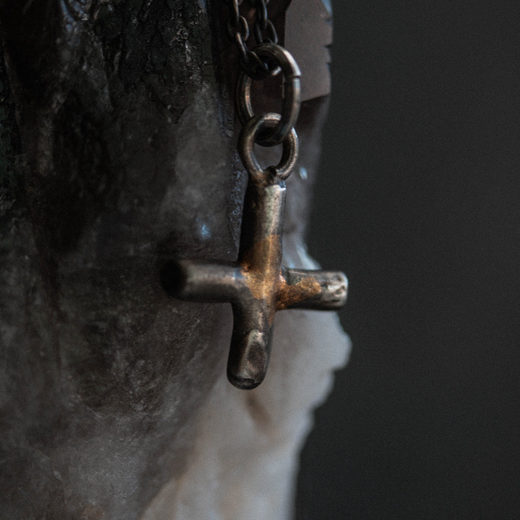 Greek cross Heavy Charm - Machinations