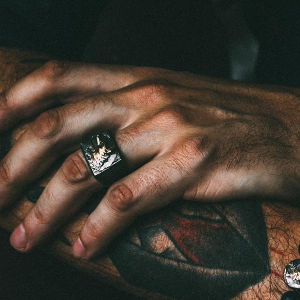 Illuminated Fenrir Wolf Signet Ring - Machinations