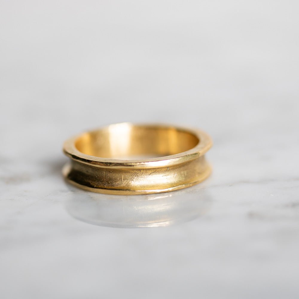 Ionic Gold Band - Machinations