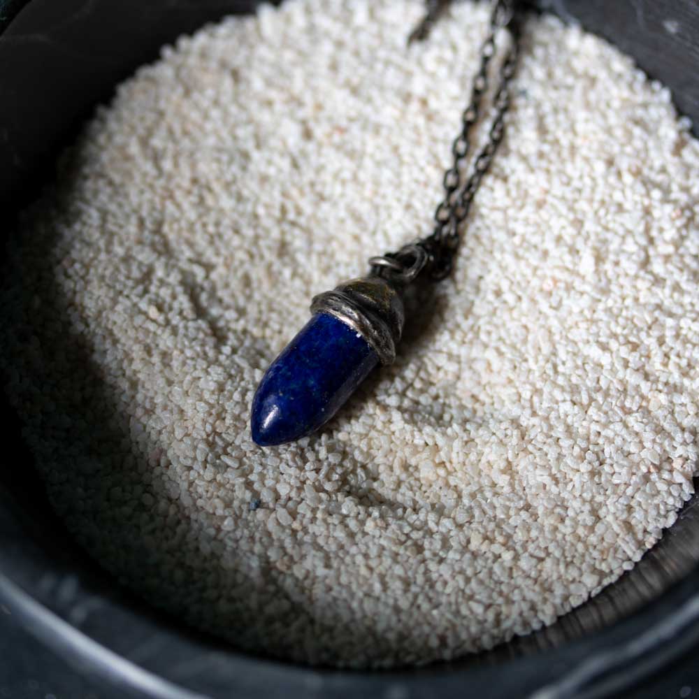 Knight Amulet Lapis - Machinations