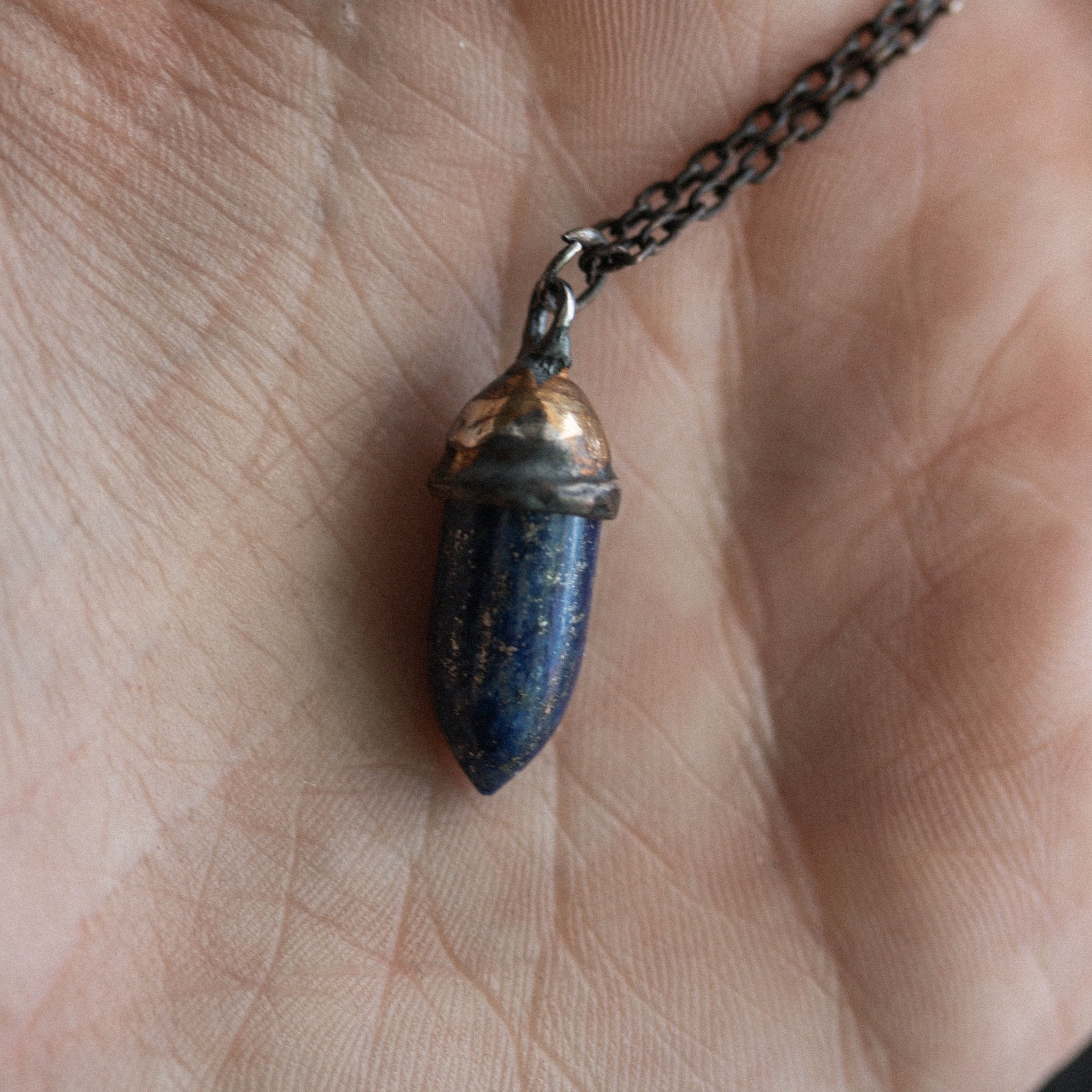 Knight Amulet Lapis - Machinations