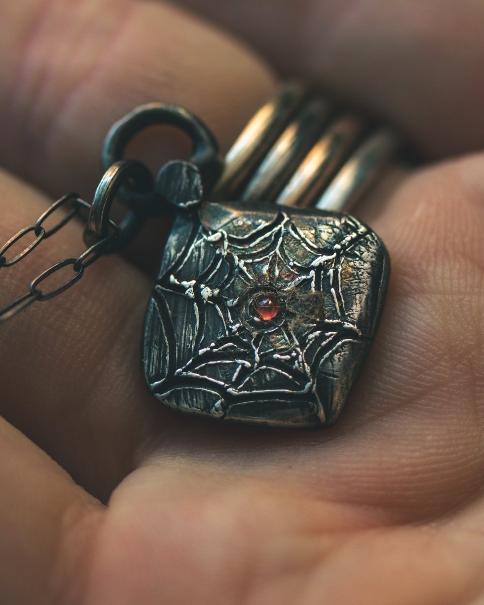 Limited Edition Arachne Myth Amulet with Almandine Garnet – A Symbol of Artistry and Transformation - Machinations