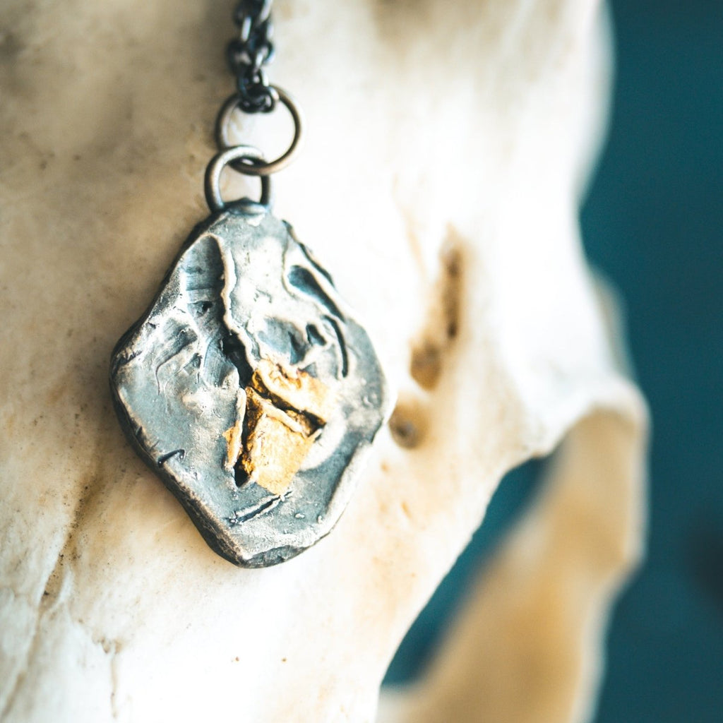 Limited Edition Cancer Birthday Charms 04 - Machinations