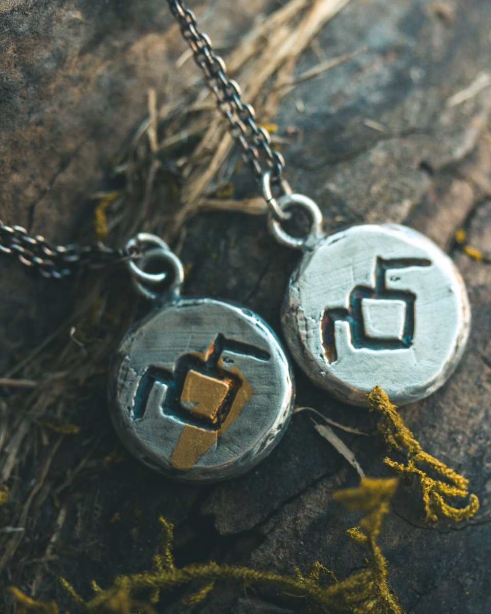 Limited Edition “The Owls Are Not What They Seem” Pendant – A Tribute to Mystery & Lynchian Lore - Machinations