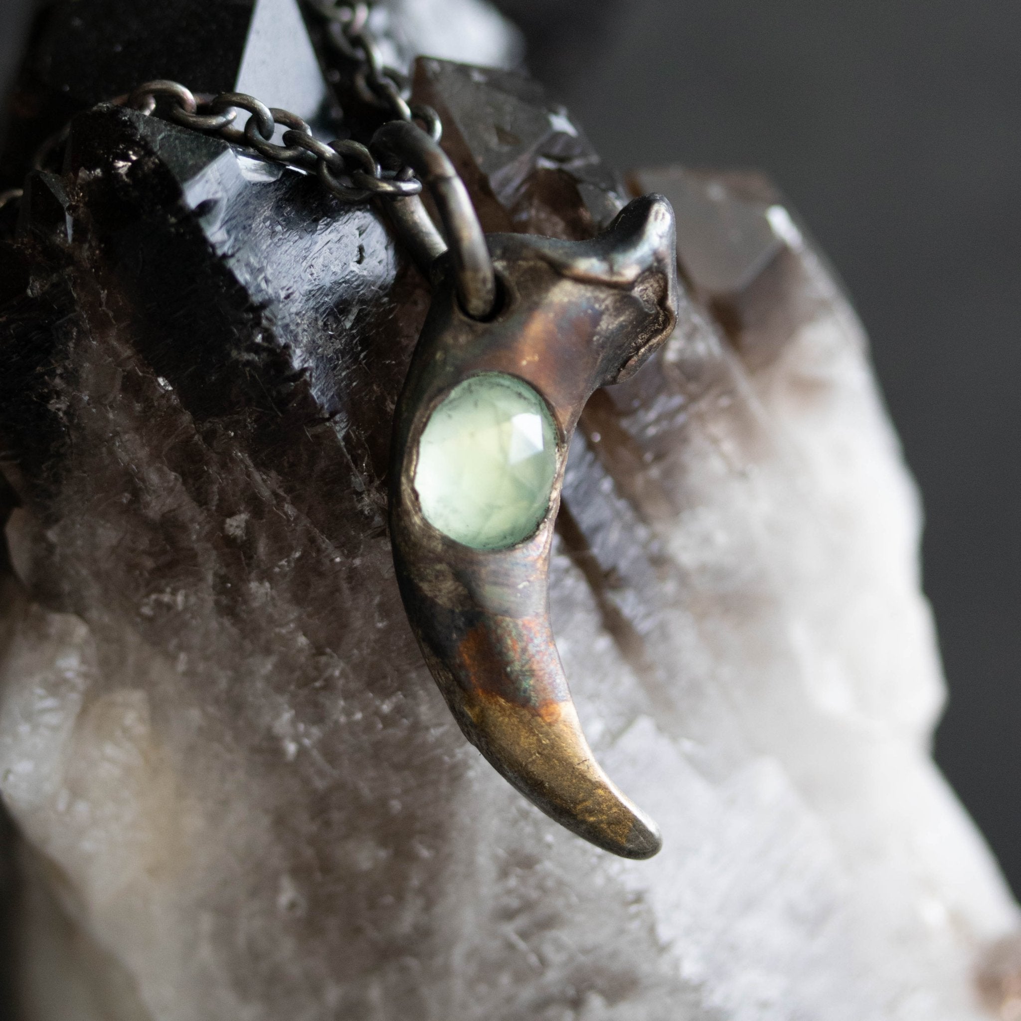 Lupus Spiritus Claw PRASIOLITE - Machinations