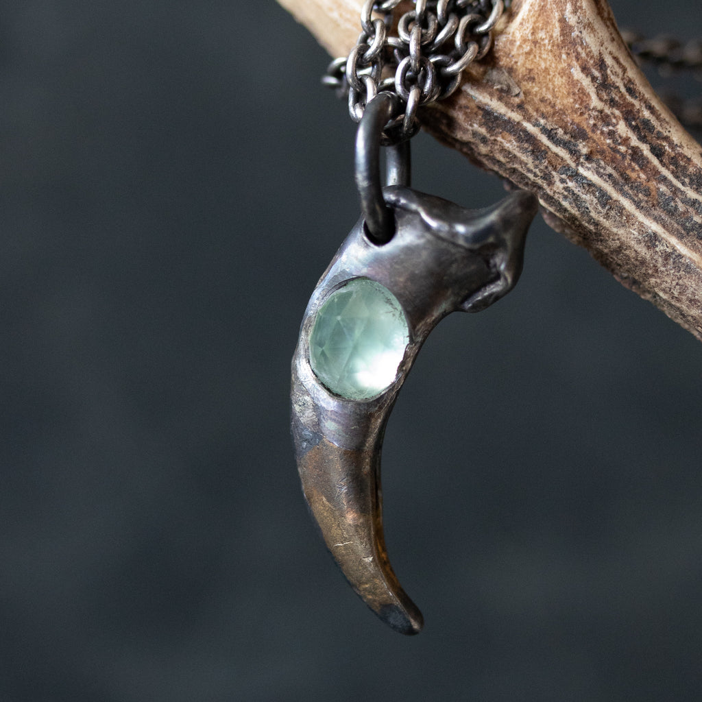 Lupus Spiritus Claw PRASIOLITE - Machinations