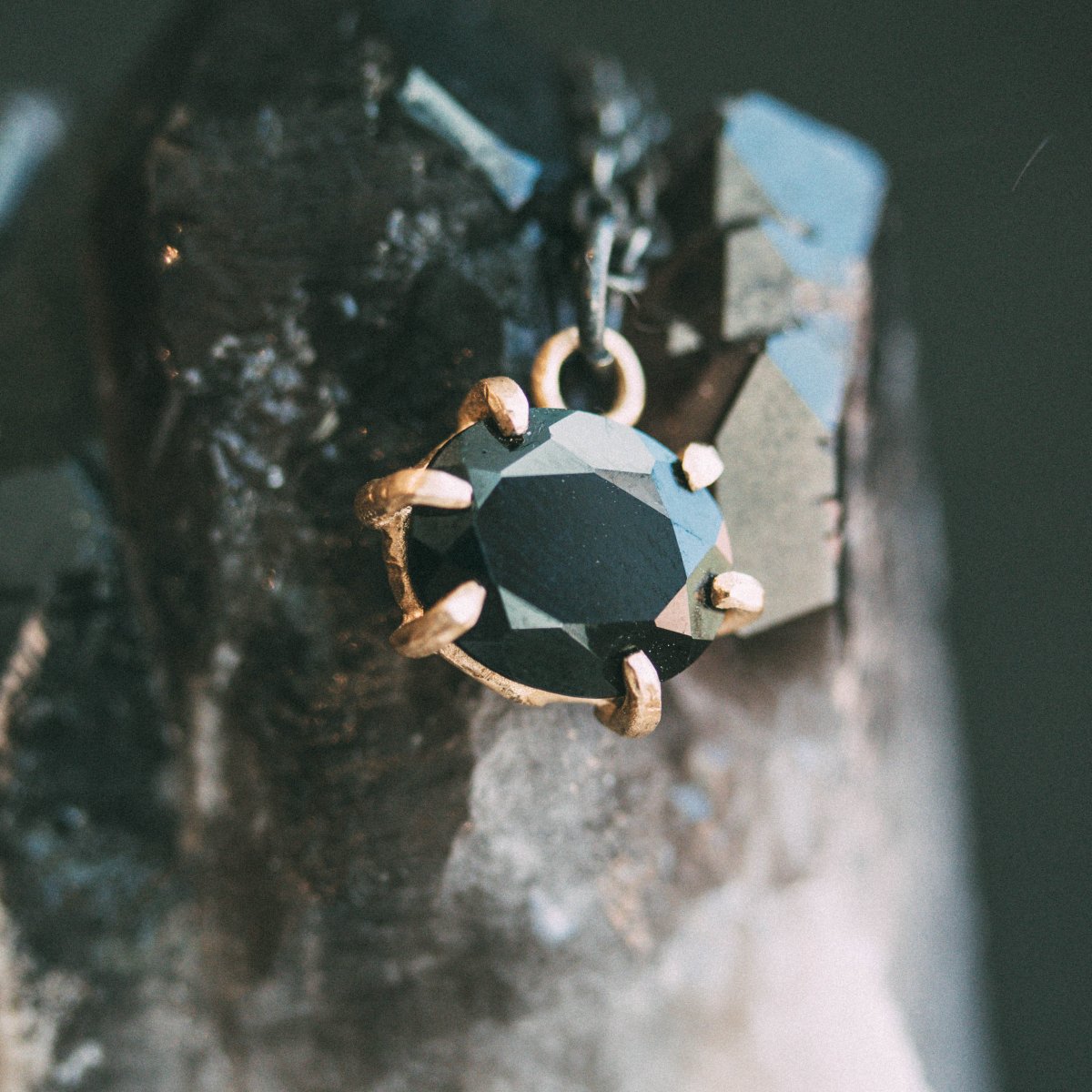 Meteoromance Black Spinel | 14K Gold & Blackened Silver | Talisman of Cosmic Power and Shadow Alchemy - Machinations