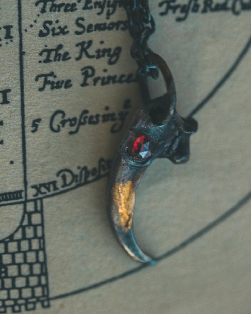 Peregrine Falcon Talon Pendant with Rose - Cut Garnet in Sterling Silver and 23.5K Gold: A Talisman of Vision, Freedom, and Swift Transformation - Machinations