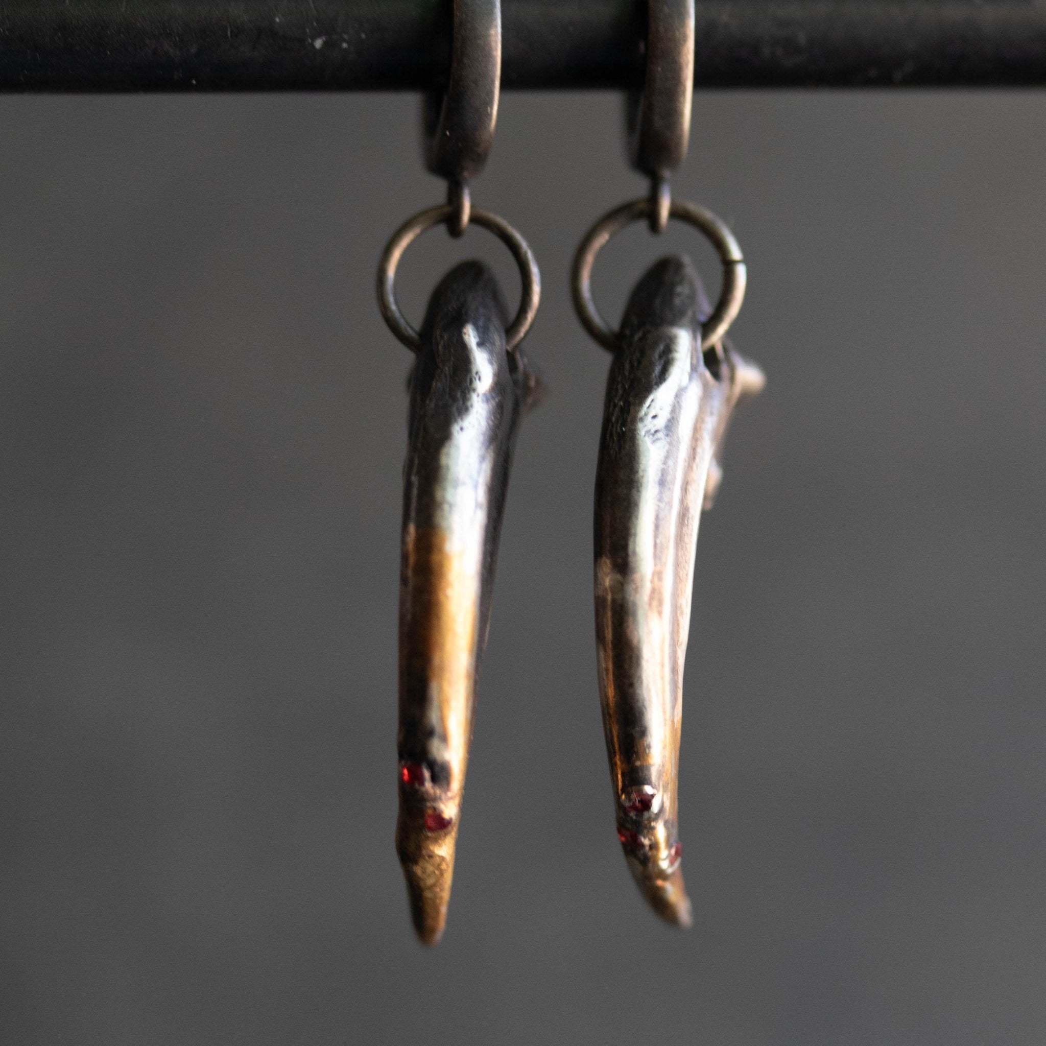 Raven Midnight dust earrings red orange sapphire - Machinations