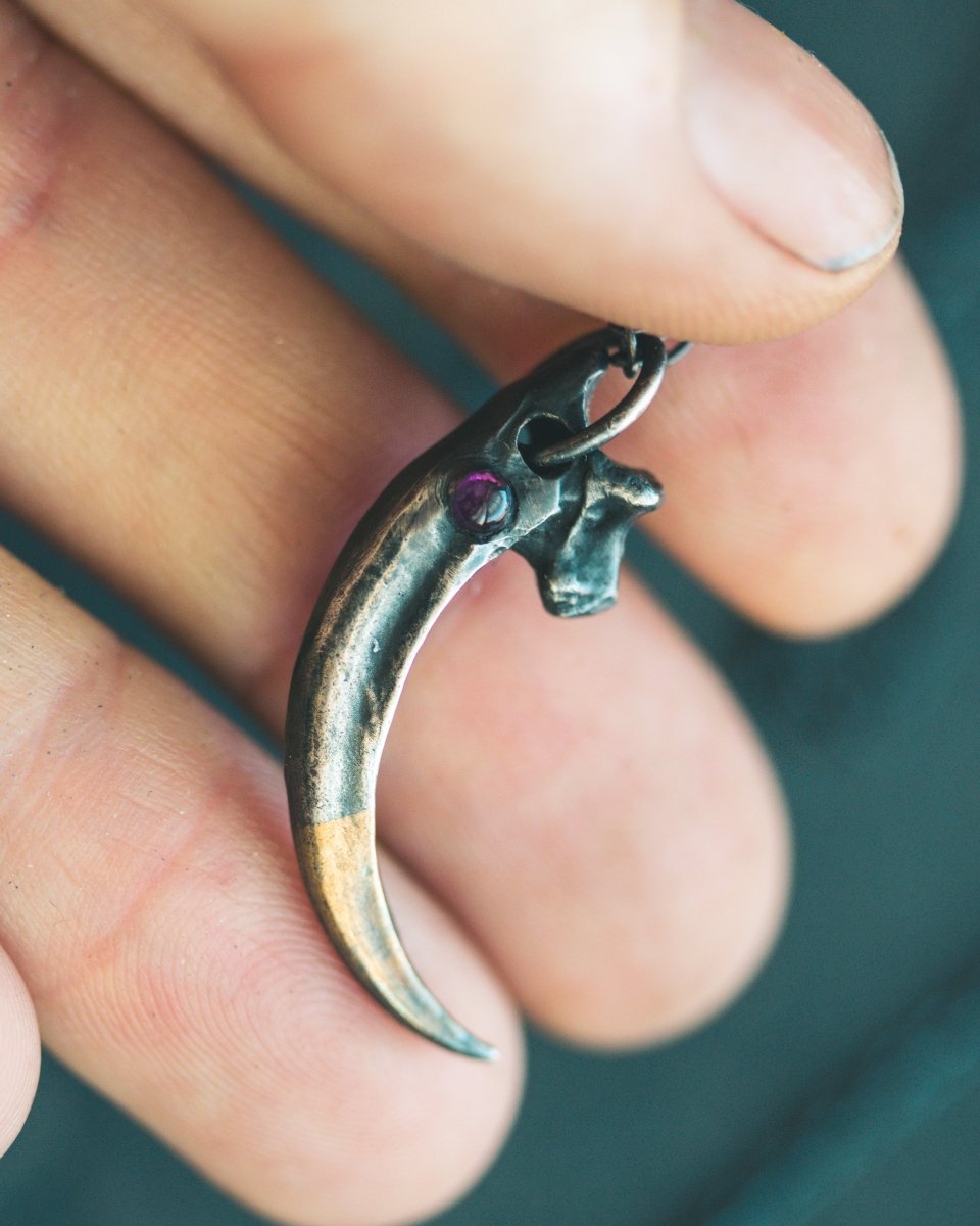 Raven Talon Pendant with Dark African Amethyst – Sterling Silver & 23.5K Gold | Talisman of Prophecy, Protection & Insight - Machinations