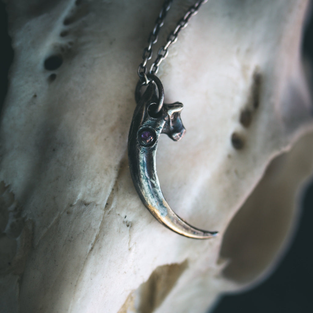 Raven Talon Rosecut Amethyst - Machinations