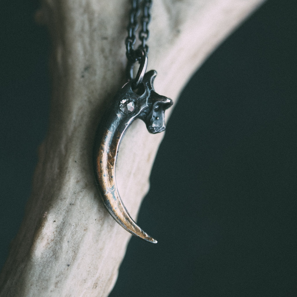 Raven Talon Salt & Pepper Diamond - Machinations