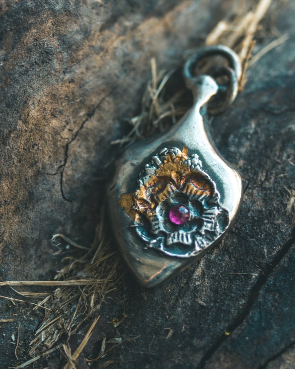 READY TO SHIP – Rose of Death Tarot Amulet with Rhodolite Garnet | Mother's Day Gift of Strength & Transformation - Machinations