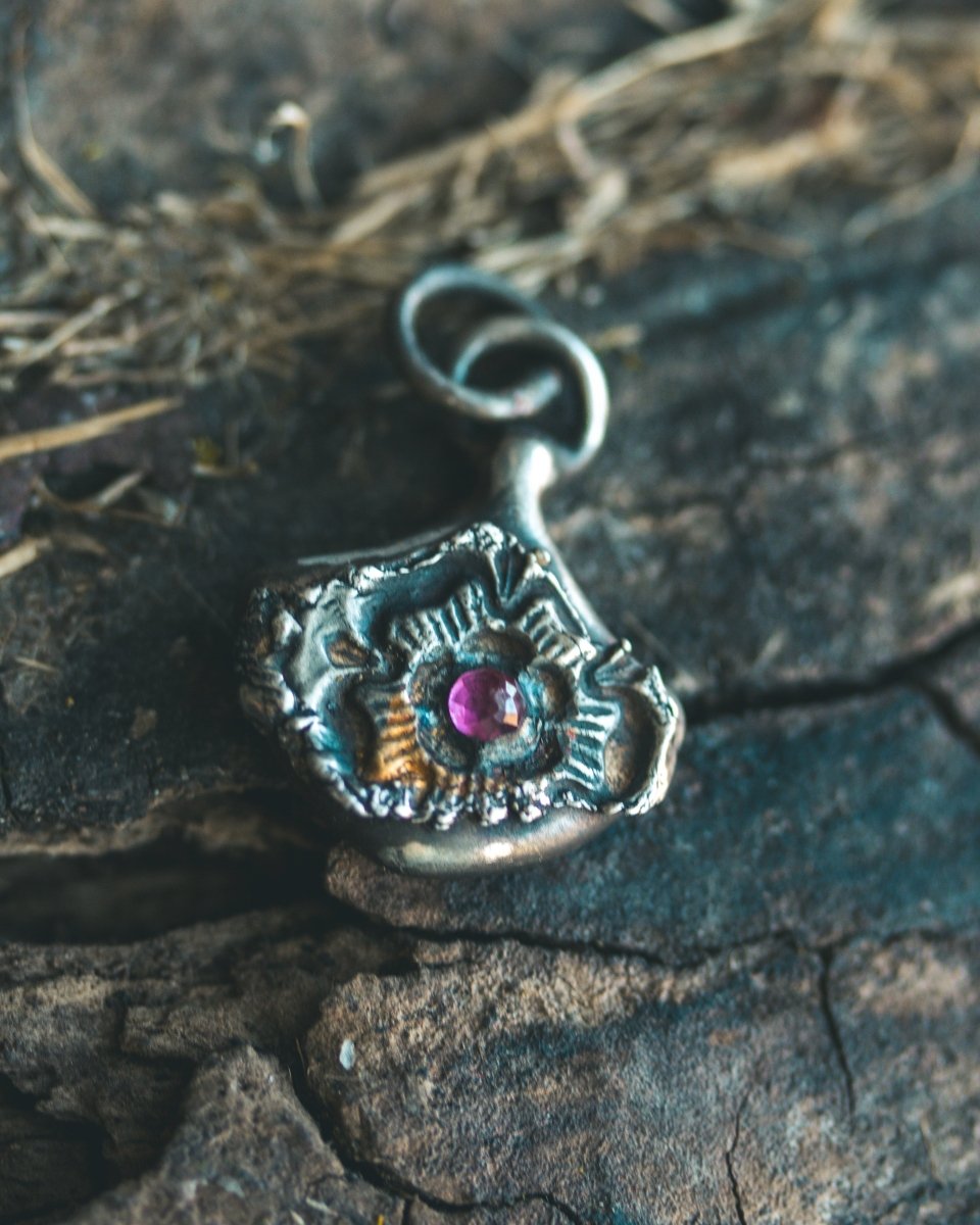 READY TO SHIP – Rose of Death Tarot Amulet with Rhodolite Garnet | Mother's Day Gift of Strength & Transformation (Copy) - Machinations