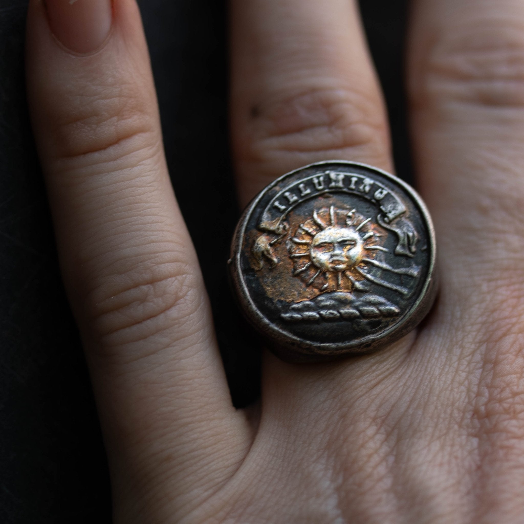 Sun Large Signet Ring - Machinations