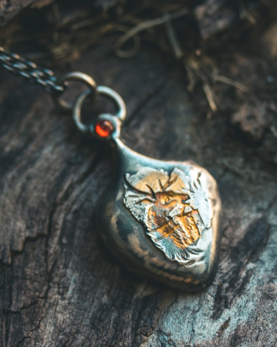 The Stag Pendant with Garnet: A Symbol of Spiritual Authority and Strength - Machinations