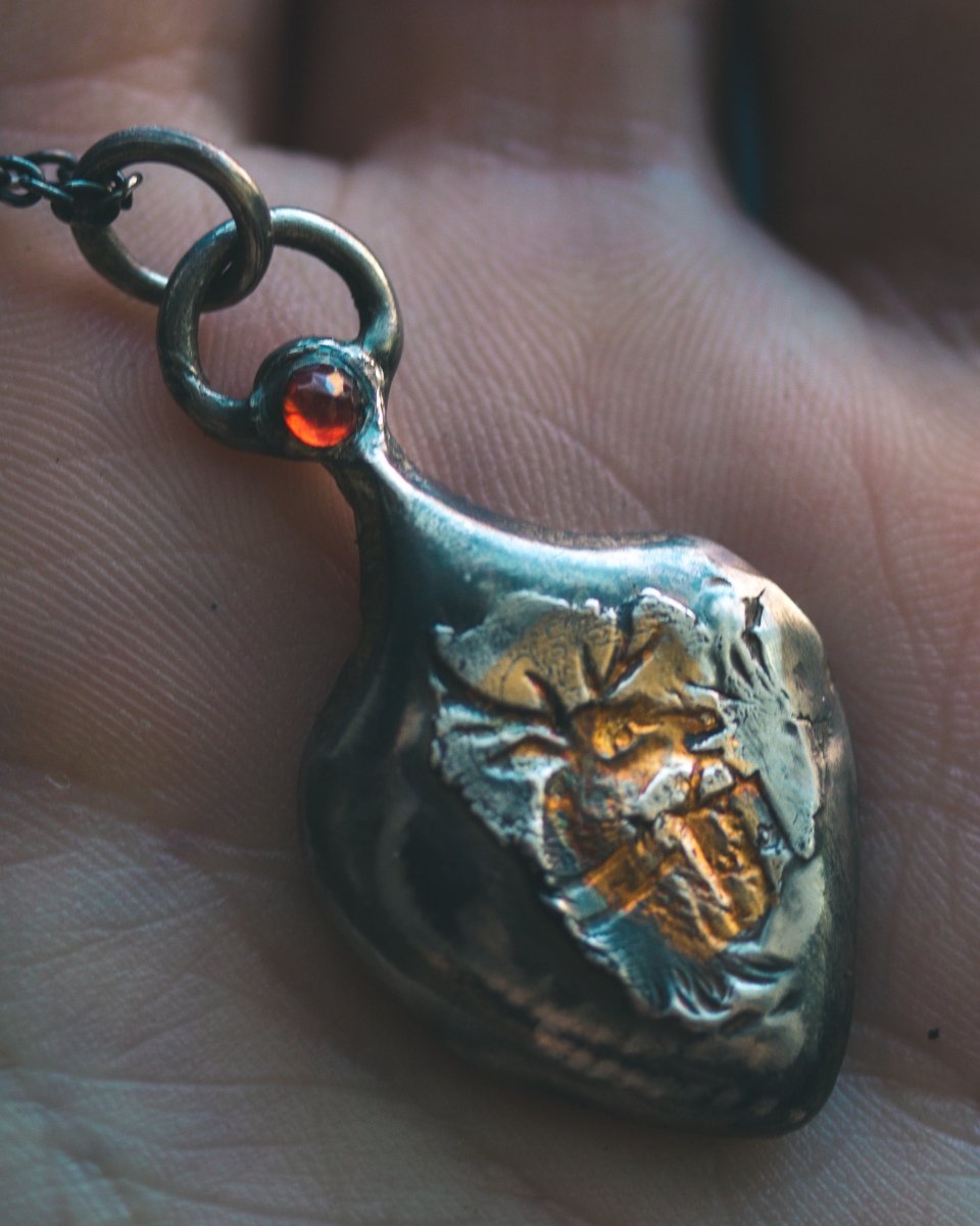 The Stag Pendant with Garnet: A Symbol of Spiritual Authority and Strength - Machinations