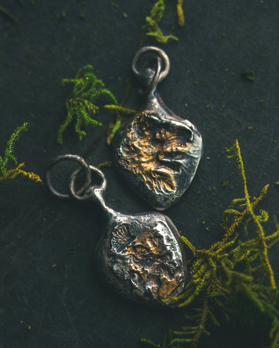 The Wolf Pendant: A Symbol of Instinct, Guardianship, and Resilience - Machinations