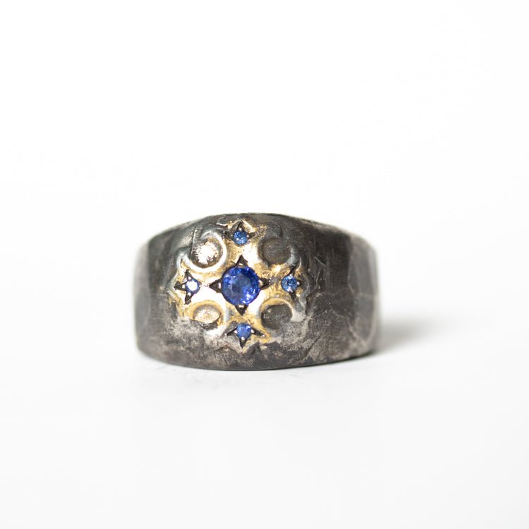 True Cross with accent Sapphire - Machinations
