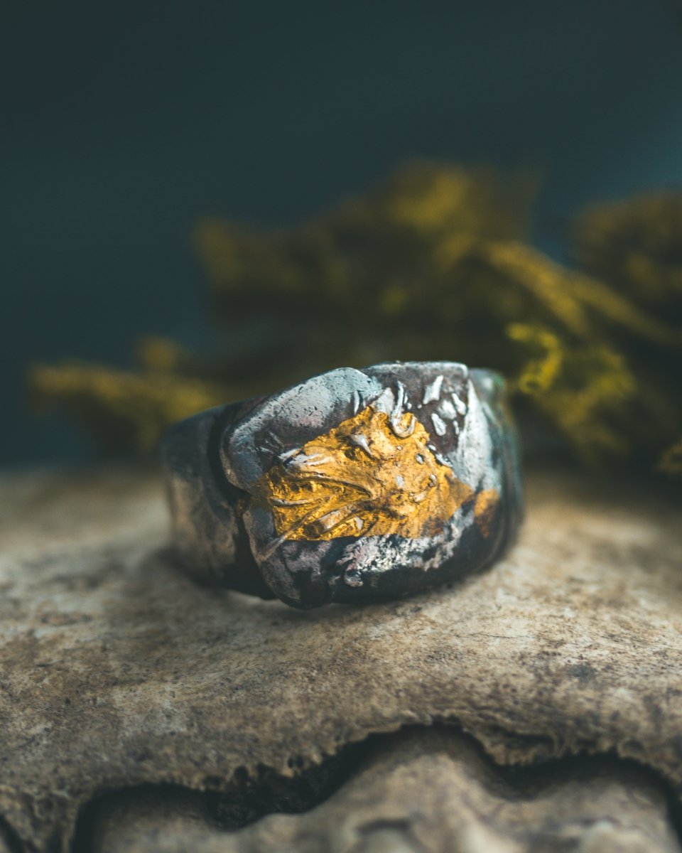 Wolf Signet Sterling Silver & 23K Gold | Sacred Symbol of Guardianship, Loyalty & Alchemical Power - Machinations
