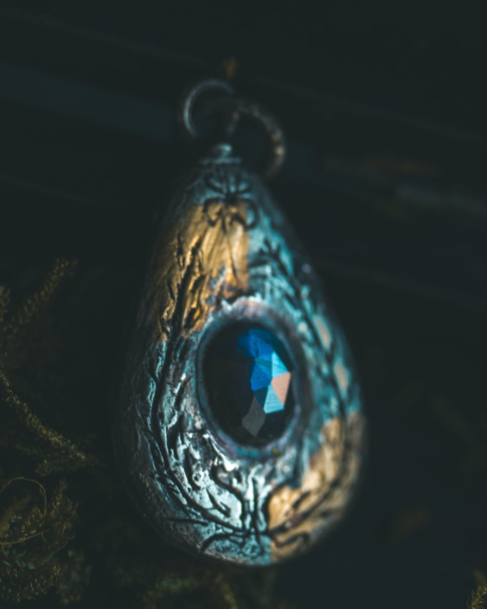 Yaga's Cabinet: Wheat & Flame Talisman | Sterling Silver | 23.5K Keum - boo Gold | Dark Labradorite - Machinations