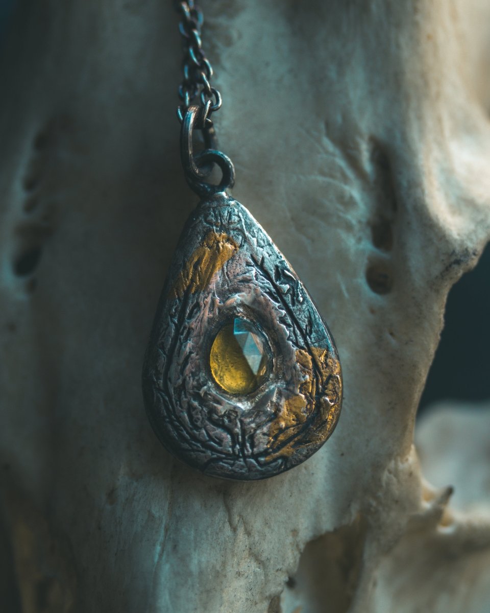 Yaga's Cabinet: Wheat & Flame Talisman | Sterling Silver | 23.5K Keum - boo Gold | Peridot - Machinations