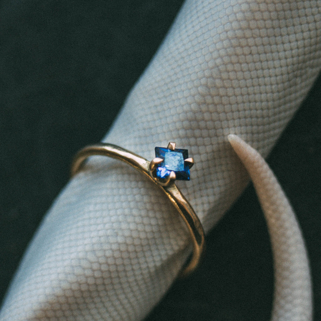 The Lilith Engagement Ring  18K Gold & Sapphire Ring – A Symbol of Equality & Commitment